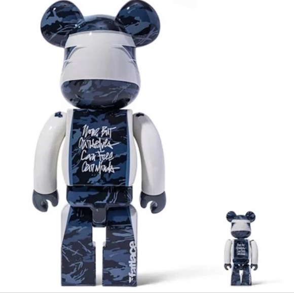Bearbrick x Illest Motorhead 400% Set - Picture 5 of 6